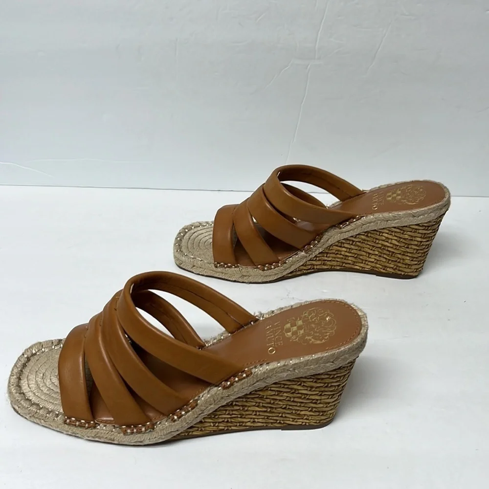 VINCE Camuto Women's Molisana Espadrille Wedge Sandal light cognac super soft